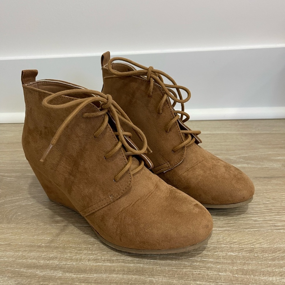 New Direction Brown Suede Women's Wedge Ankle Boots